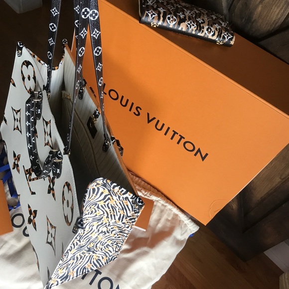 SOLD 😭Louis Vuitton Onthego leopard - Picture 5 of 7